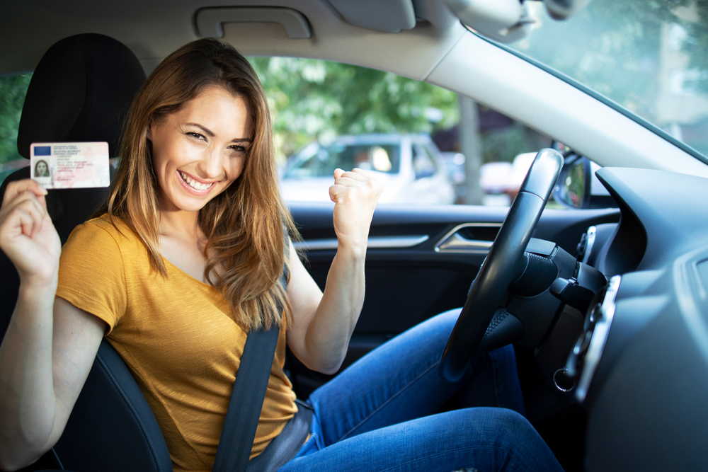 When Should You Book The First Driving Lesson To Get Best Results?